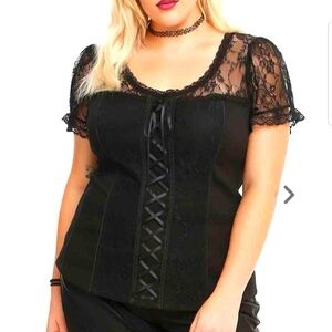 TORRID TRIPP BLACK LACE CORSET TOP VINTAGE UNIQUE. SZ 4